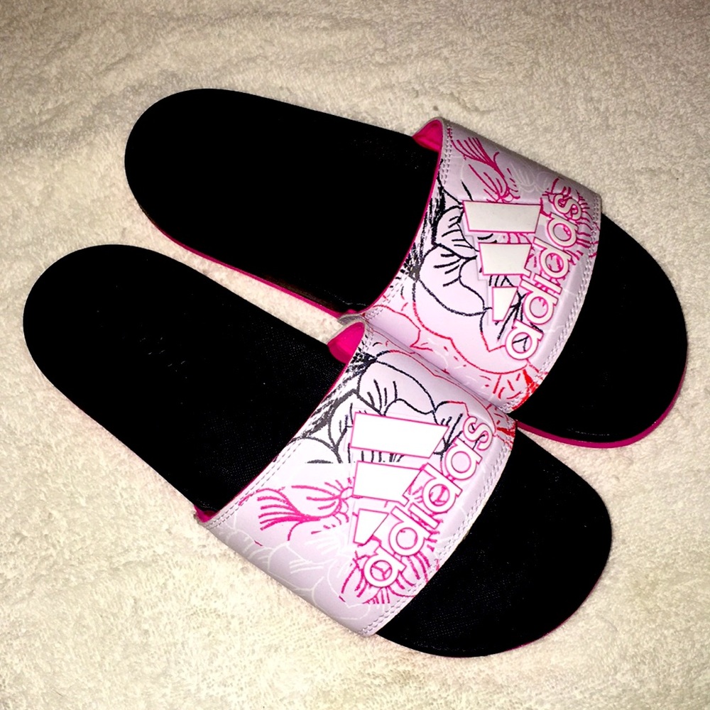 Adidas Adilette Comfort Slides Size 8